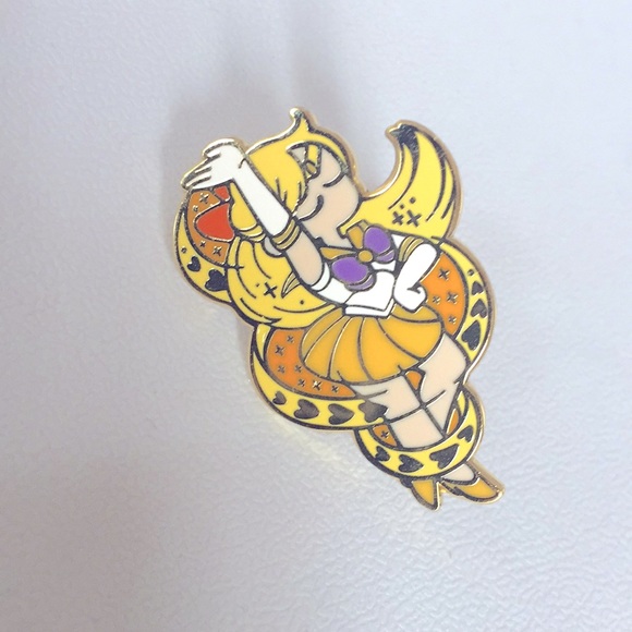 π50% OFF/3+...Sailor Venus Transformation Pin - Picture 7 of 10